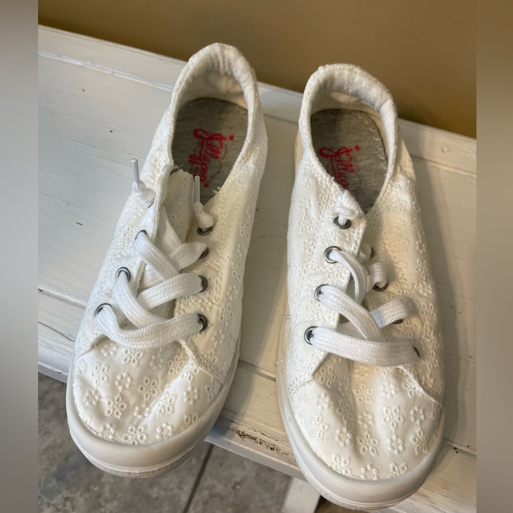 White Jelly Pop Shoes